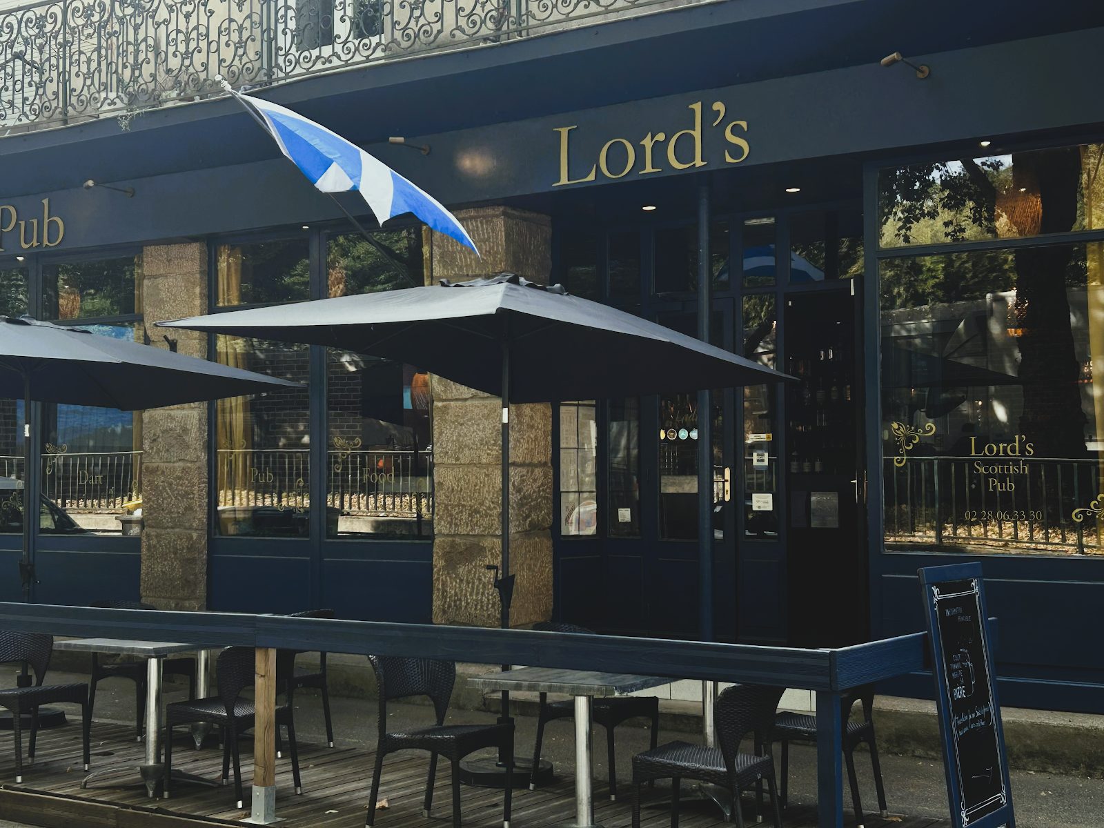Lord's Pub Restaurant, restaurant à Nantes