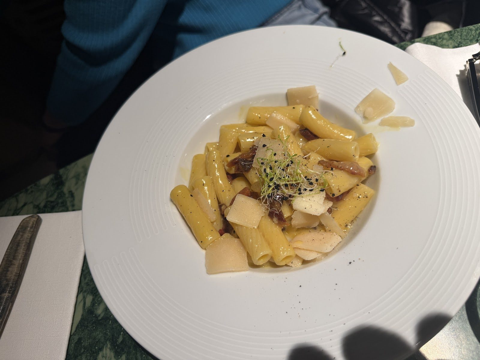 Lucciola Trattoria, restaurant à Nantes