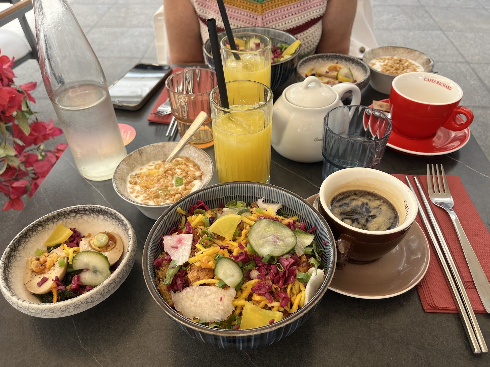 cafe OKAMI, restaurant à Nantes