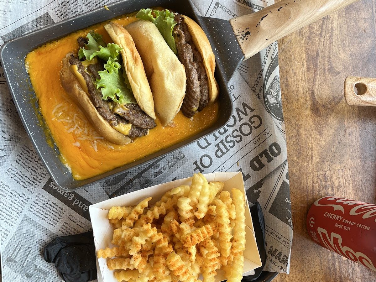 Shake Burger La Contrie, restaurant à Nantes